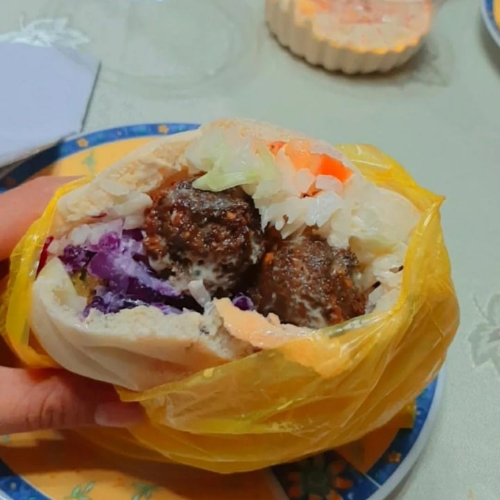 review photo of Falafel Jerusalem Pan pita con falafel shared by @mishely on 21 Dec 2021 - review
