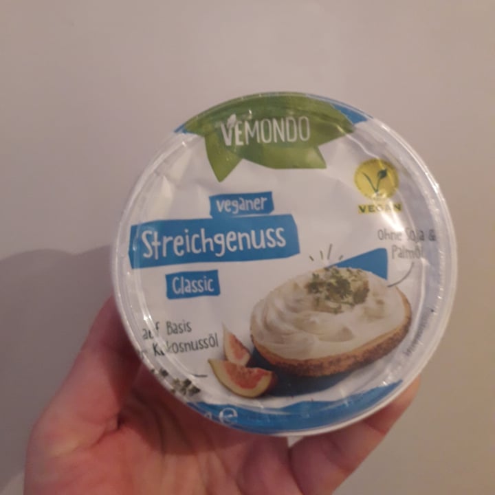 review photo of Vemondo Cream Spread Classic shared by @veggiesandra on 25 Dec 2021 - review