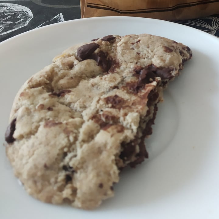 review photo of La Fonte D'Oro Cookies de vainilla con chips de chocolate shared by @easyvgan on 31 Dec 2021 - review
