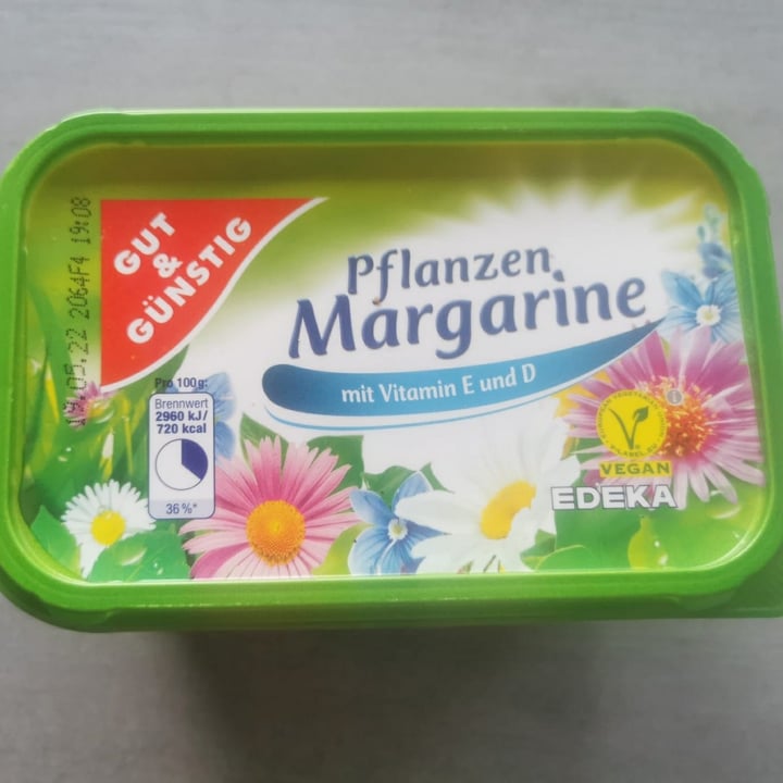 photo of Edeka pflanzen margarine shared by @ktmoliveira on  10 May 2022 - review