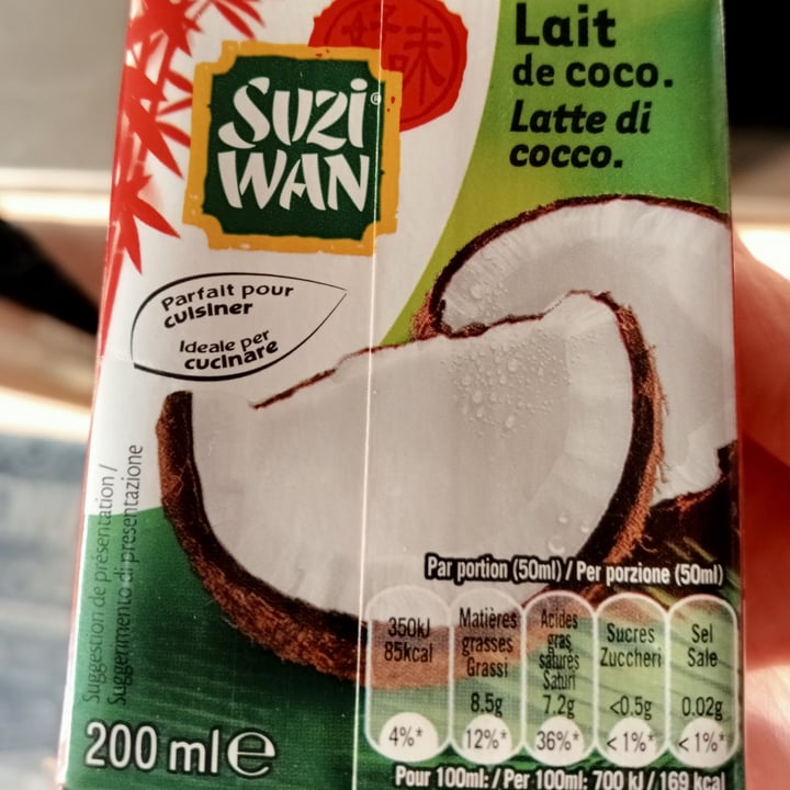 photo of Suzi Wan Latte di coco shared by @clarissanardella on  14 Jun 2022 - review