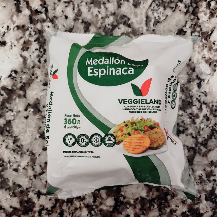 photo of Veggieland Medallón de espinaca shared by @maripau on  25 Aug 2022 - review