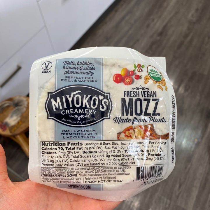 photo of Miyoko's Creamery Organic Cashew Milk Mozzarella Fresh Italian Style shared by @copito123 on  29 Apr 2020 - review