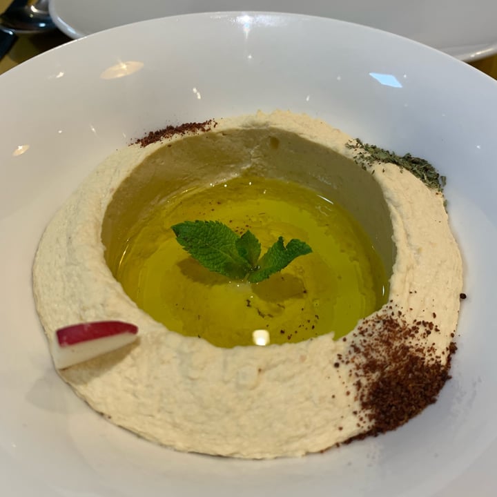 photo of HABIBI hummus shared by @vegansofveneto on  24 Jun 2022 - review