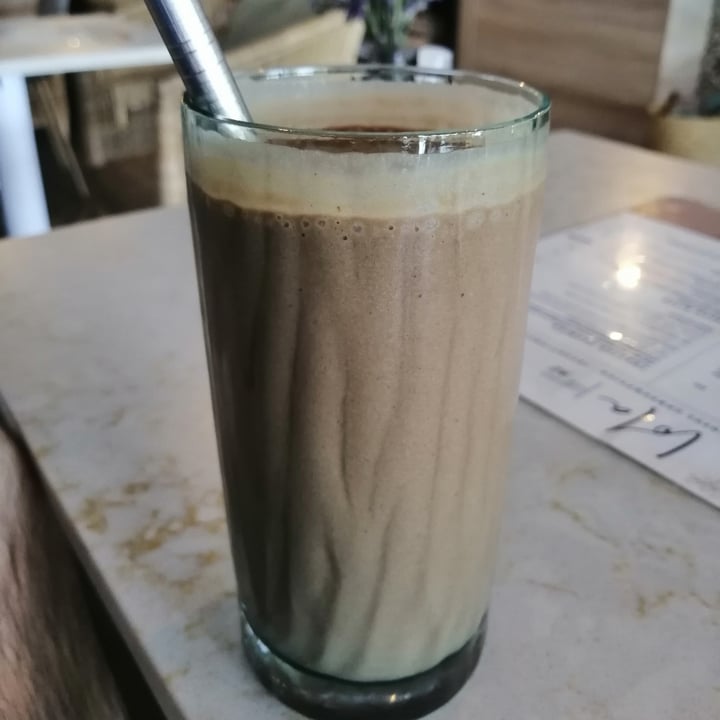 photo of Lola Conscious Café Espresso Kick Smoothie shared by @warrenthevegan on  07 Oct 2022 - review