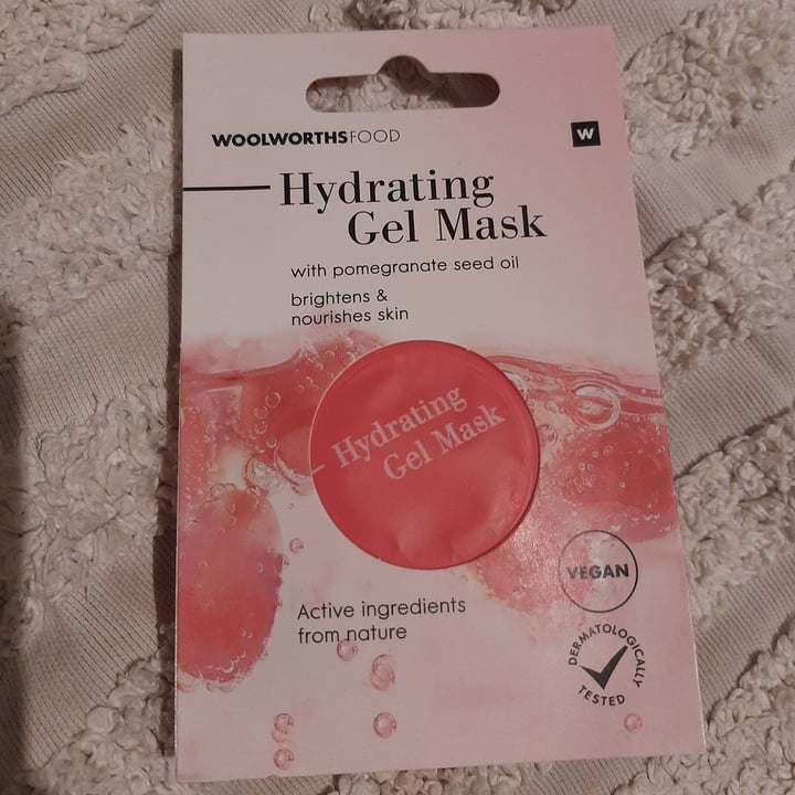 photo of Woolworths Hydrating gel mask shared by @kate13 on  23 Feb 2022 - review