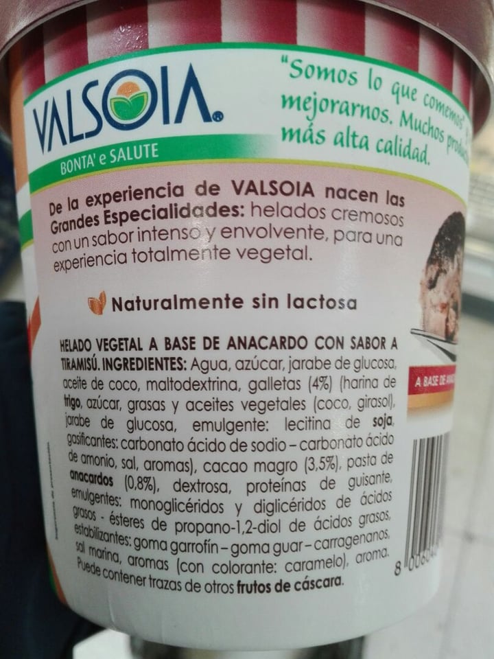 photo of Valsoia Tiramisú Flavour Gelato shared by @estremauravegana on  08 Dec 2019 - review