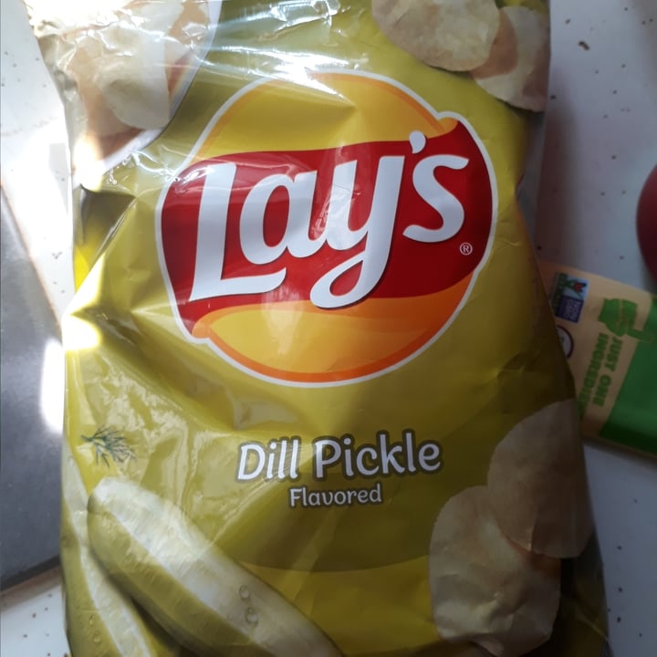 photo of Lay's Dill Pickle Flavored shared by @m5giora on  17 Oct 2021 - review