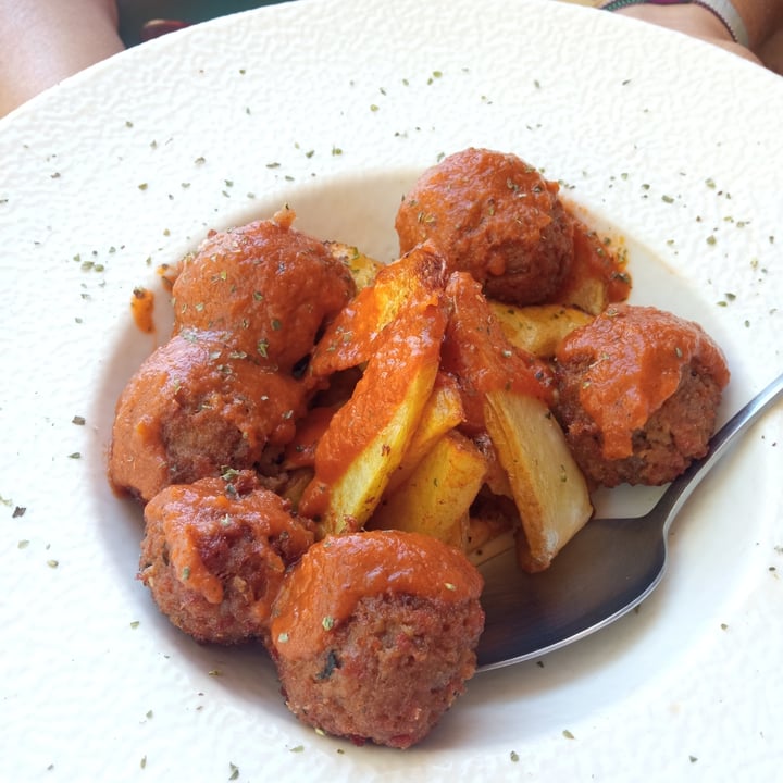 photo of MMVF Albóndigas con salsa de la abuela shared by @martate on  23 Aug 2022 - review