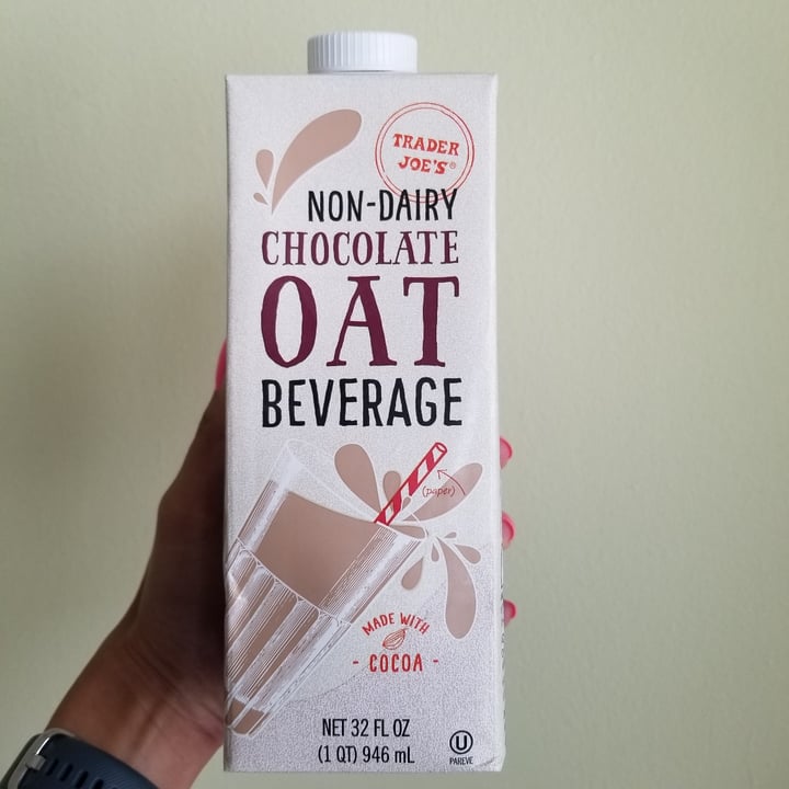 photo of Trader Joe's Non-Dairy Chocolate Oat Beverage shared by @tracyrocks on  24 May 2021 - review