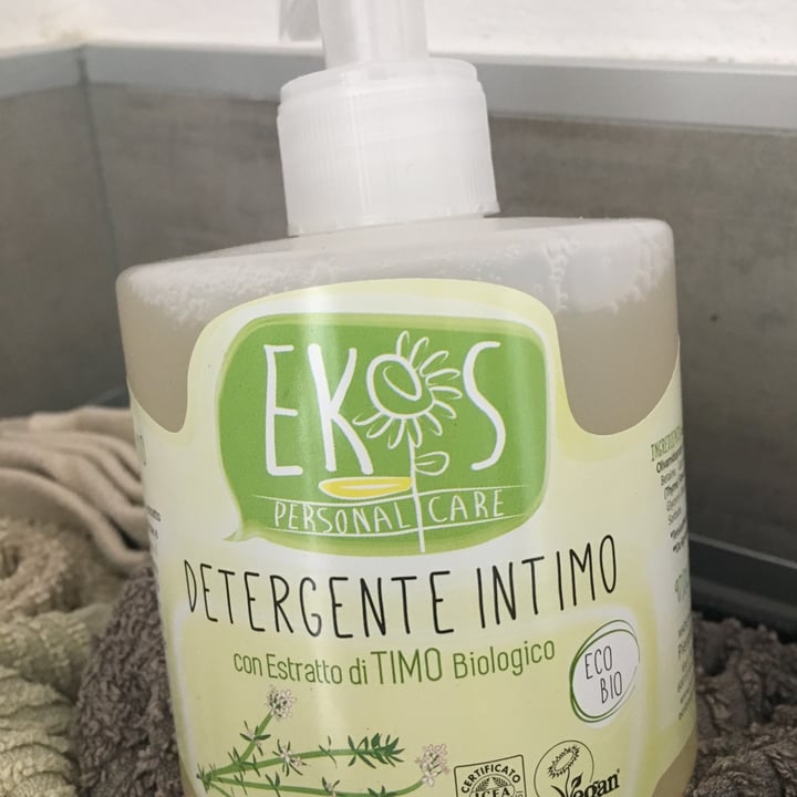 photo of Ekos personal care Detergente intimo shared by @veganforever19 on  17 Jan 2022 - review