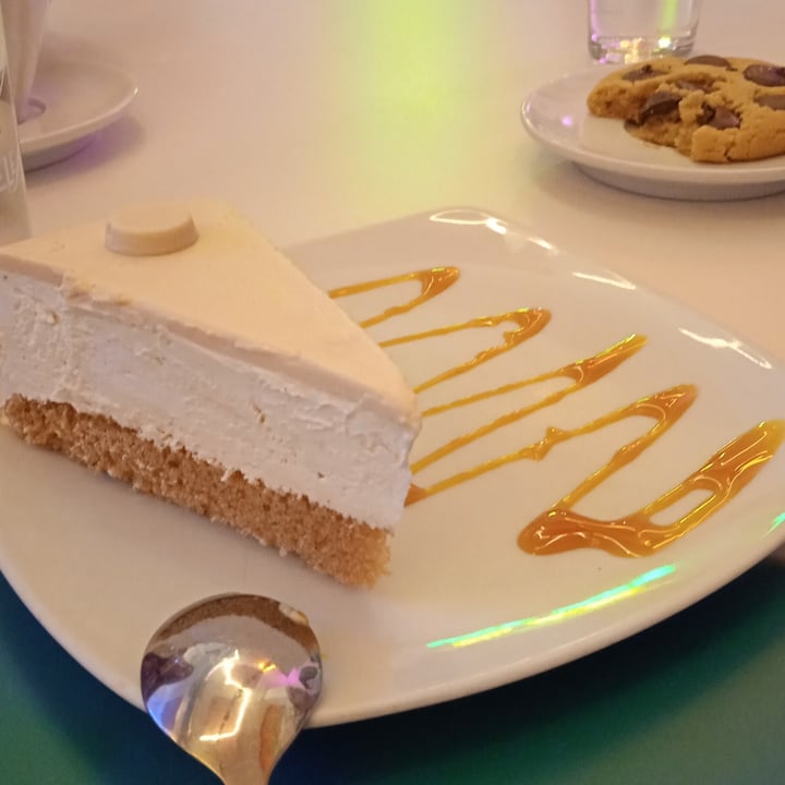 photo of Freedom Cakes Tarta White chocolat shared by @raquelrd on  25 Oct 2021 - review
