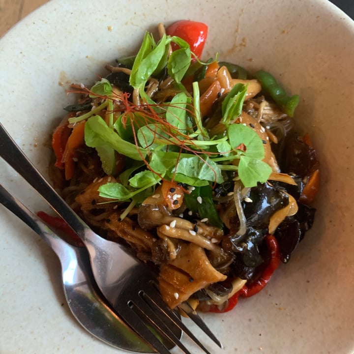review photo of +82 MiMi Chick’n, Tasty Broccolini & Japchae shared by @mistybirdbush on 02 Nov 2020 - review