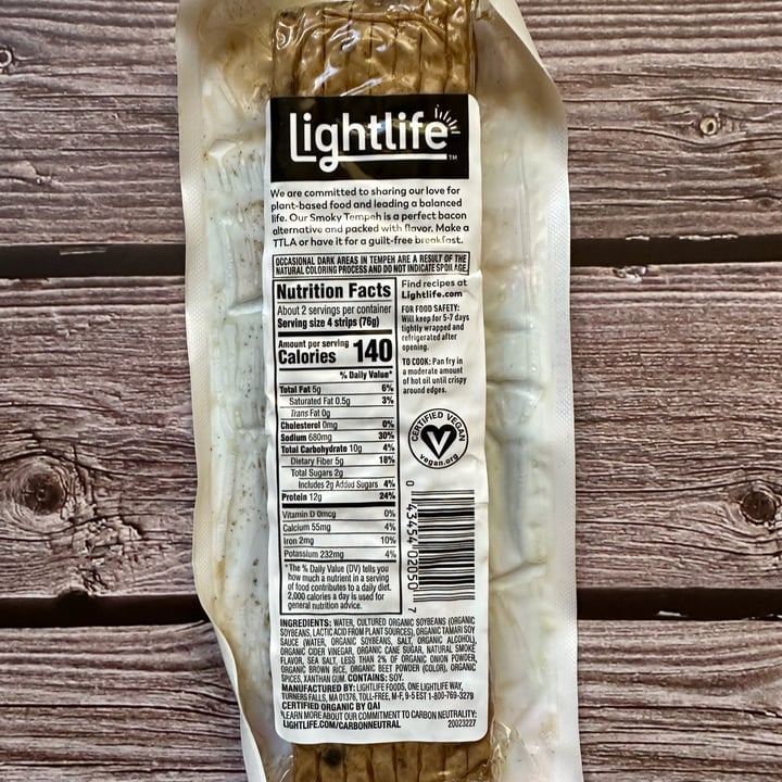 photo of Lightlife Tempeh (Smoky Bacon) shared by @berryveganplanet on  02 Dec 2022 - review
