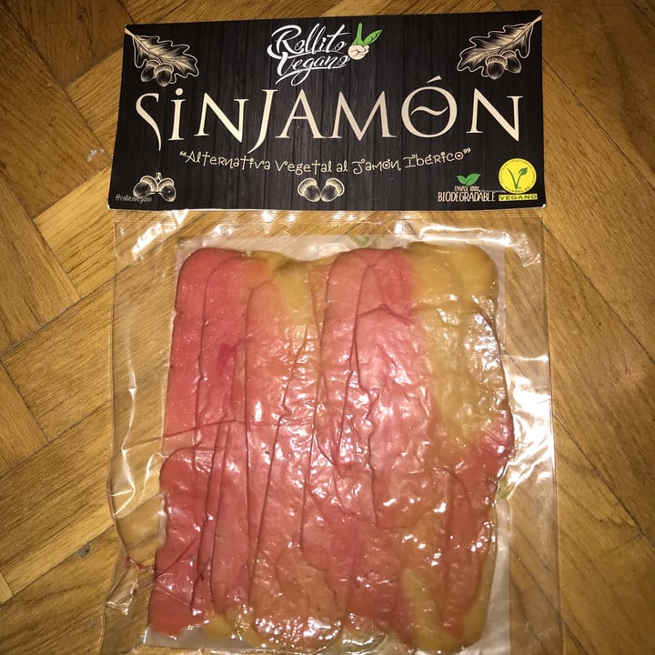 photo of Rollito Vegano Sin jamón shared by @ssipaneka on  24 Dec 2021 - review
