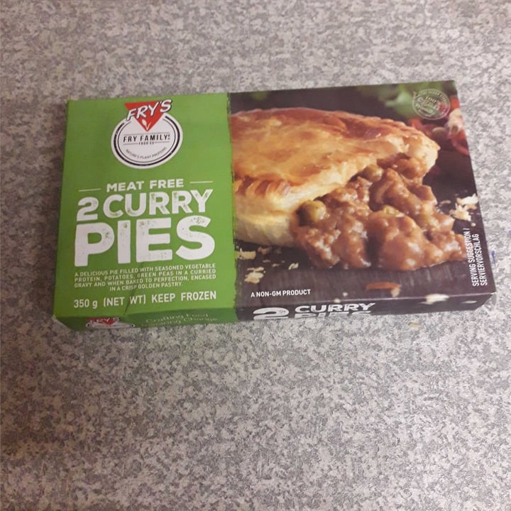 review photo of Fry's Family Food 2 Curry Pies shared by @karishandtheo on 18 Jun 2020 - review