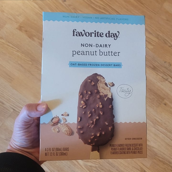 photo of Favorite day Non-dairy Peanut Butter Oat-based Frozen Dessert Bars shared by @gretchens on  06 Jul 2021 - review