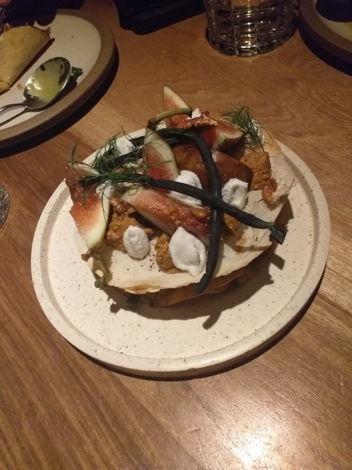 review photo of Sacro Hojaldre De Lavash shared by @itsmiranda on 18 Jan 2020 - review