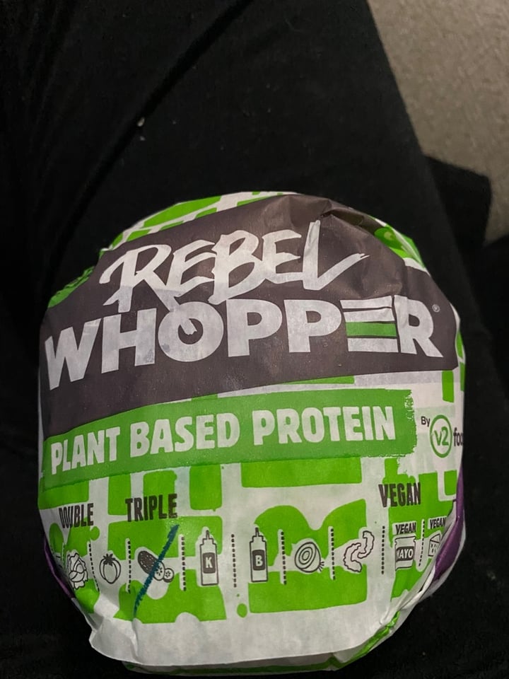 review photo of Hungry Jack's Burgers Eaton Rebel whopper shared by @ssacpotato on 13 Apr 2020 - review