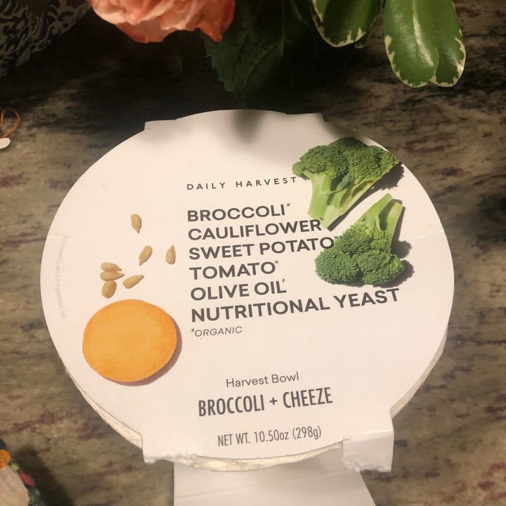 review photo of Daily Harvest Broccoli + Cheeze Harvest Bowl shared by @garen7 on 08 Nov 2021 - review