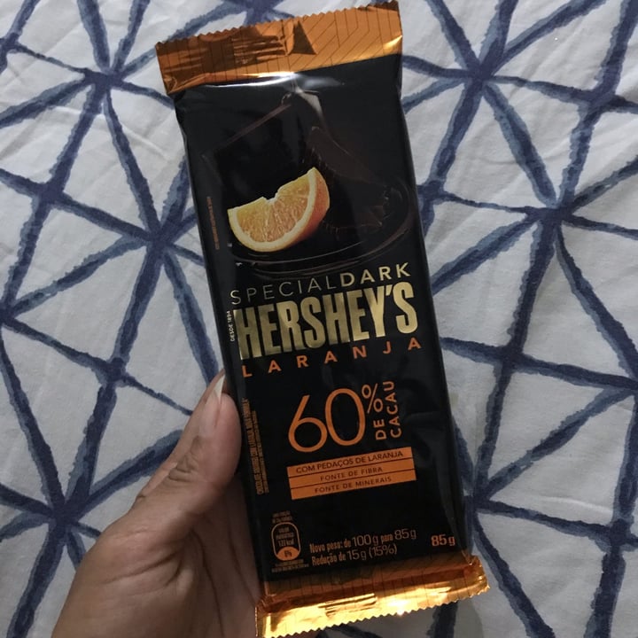 photo of Hershey's Special Dark Chocolate Laranja 60% de Cacau  shared by @joytargino on  06 Dec 2021 - review