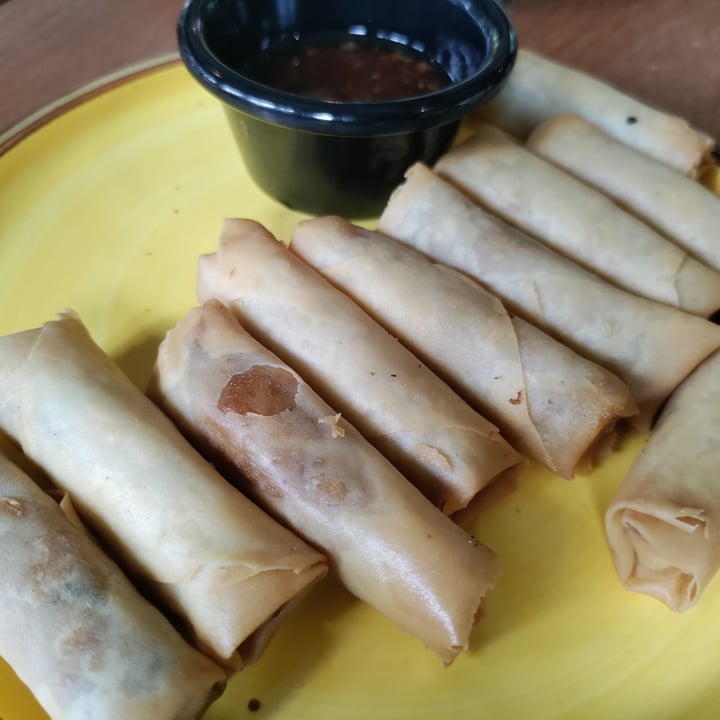 photo of Privé at Singapore Botanic Gardens Vegetable Spring Rolls shared by @mikebroadhead on  13 Feb 2022 - review