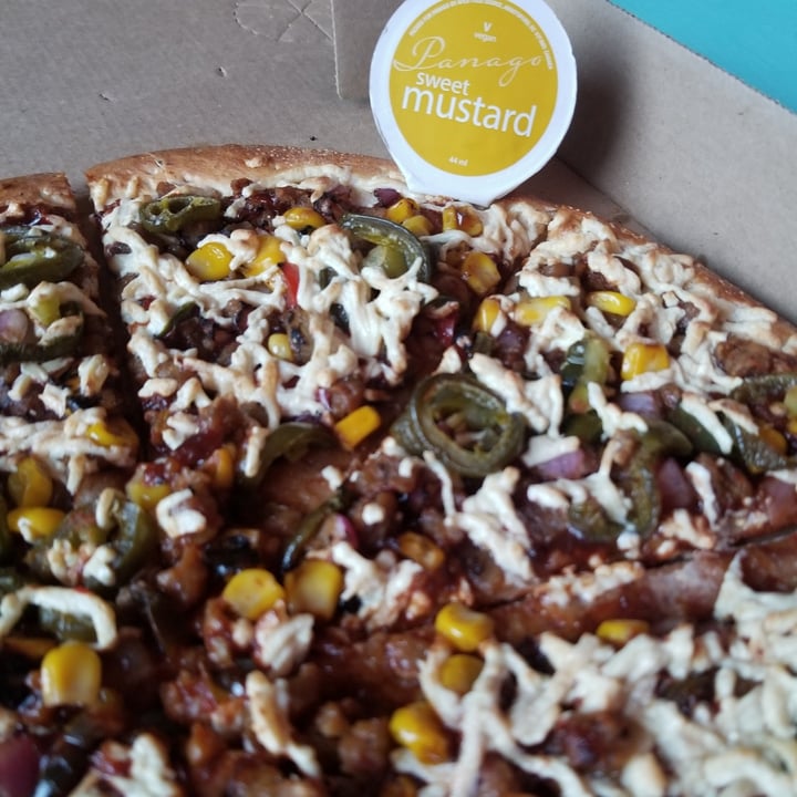 photo of Panago Pizza Plant Based Beyond Summer BBQ shared by @veganonvanisle on  10 May 2020 - review