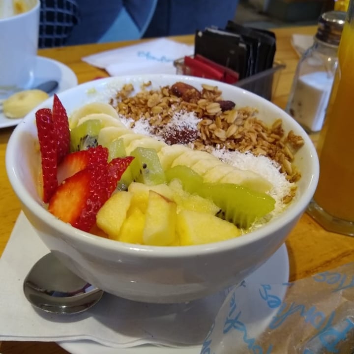 photo of Blondies Bakery Cafe Smoothie Bowl shared by @antiespecistaszs on  20 Jun 2022 - review