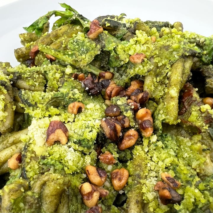 photo of Blossoming Lotus Pesto Pasta shared by @pdxveg on  25 May 2022 - review