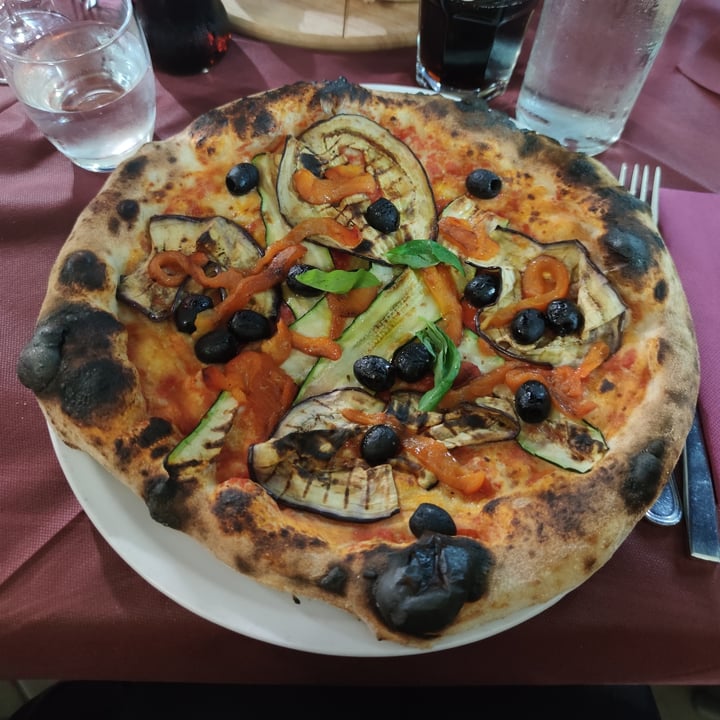 Luna shop rossa pizza
