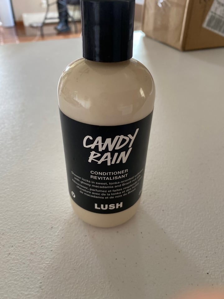 review photo of LUSH Fresh Handmade Cosmetics Candy Rain shared by @willowalexis on 23 Apr 2020 - review