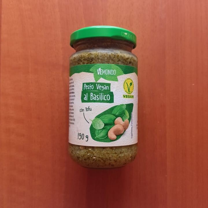 review photo of Vemondo pesto vegan al basilico shared by @lellla on 11 Sep 2022 - review