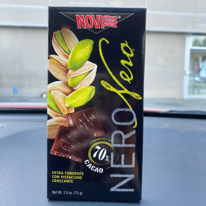 review photo of Novi Cioccolato fondente con pistacchio croccante shared by @vegpeach on 24 Aug 2022 - review