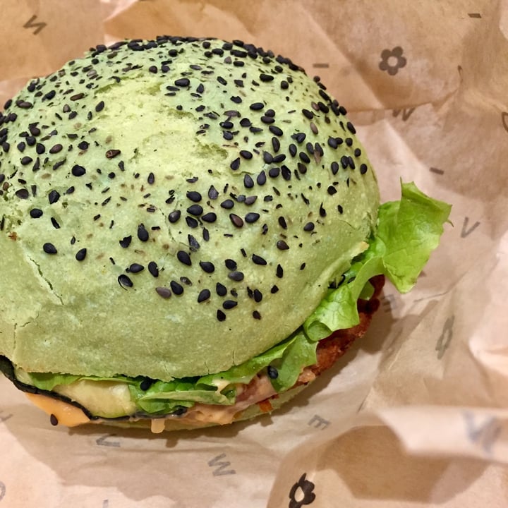 photo of Flower Burger Jungle Burger shared by @azuki on  13 Jan 2022 - review