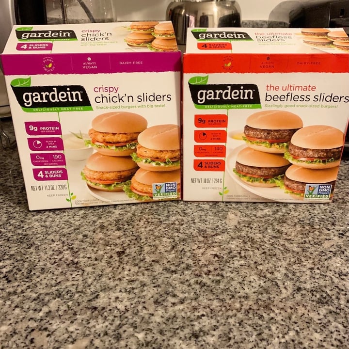 photo of Gardein Crispy Chick’n Sliders shared by @sandyvilletti on  18 Dec 2020 - review