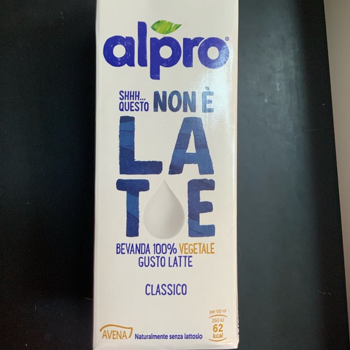 photo of Alpro Shhh...Questo Non è Latte shared by @lullibulli on  06 Sep 2022 - review