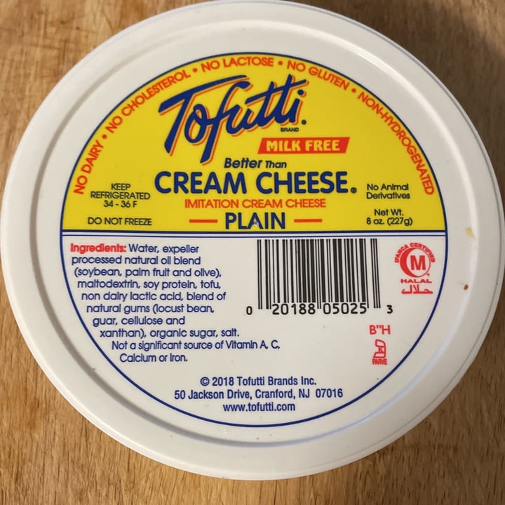 photo of Tofutti Cream cheese Nature shared by @shiamoreno65 on  01 Oct 2022 - review