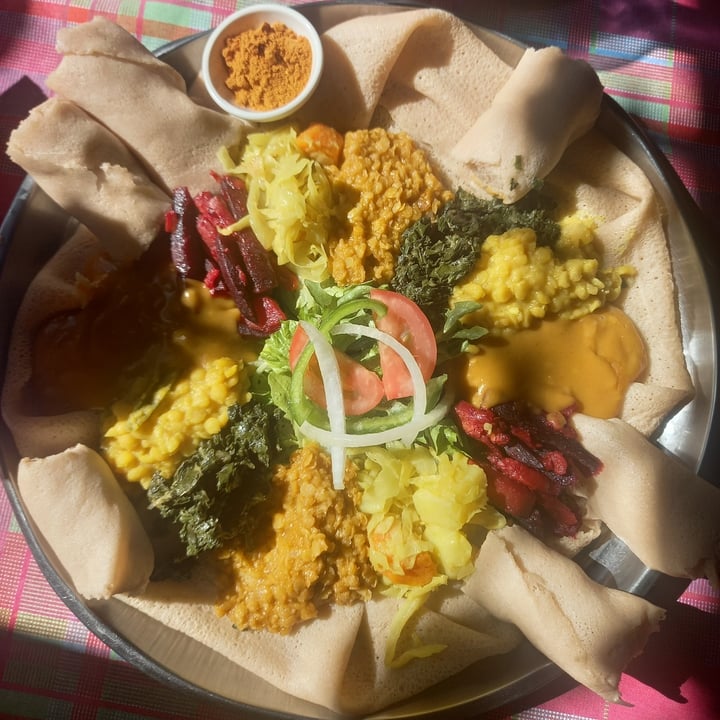 photo of Timbuktu cafe Vegan Plate shared by @chloewho on  08 Aug 2022 - review