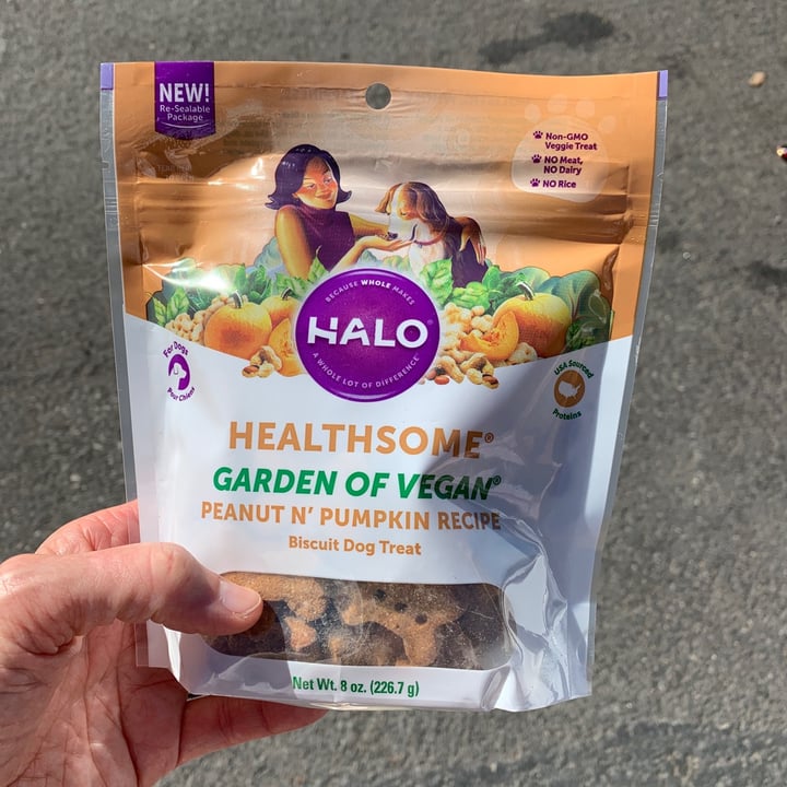 review photo of Halo Peanut N’ Pumpkin Biscuit Dog Treats shared by @sandyvilletti on 01 Feb 2021 - review