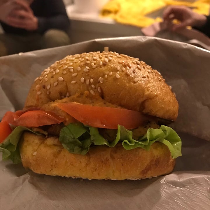 review photo of Barcode Mitra Yellow Burger shared by @almostzerowaste on 18 Jan 2021 - review