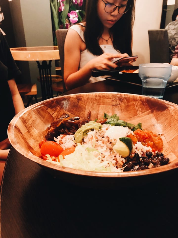 photo of Well Dressed Salad Bar Hangry Jack Burrito Bowl shared by @consciouscookieee on  23 Mar 2019 - review