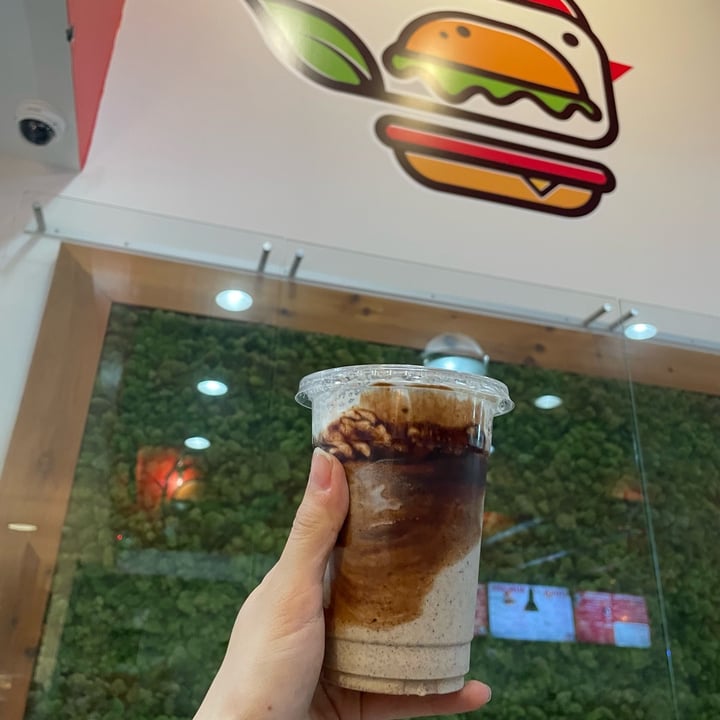photo of Project Pollo Double Chocolate Shake shared by @vivalaviolet on  14 Apr 2022 - review
