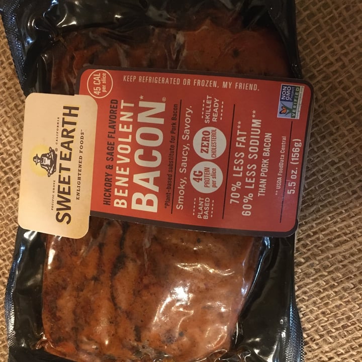 photo of Sweet Earth Benevolent Bacon Hickory & Sage Smoked Seitan Bacon shared by @cuddles on  28 May 2020 - review