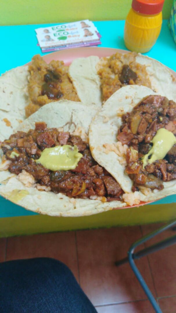 photo of Tacotlan Vegano Tacos Veganos shared by @beesunshine on  03 Dec 2019 - review
