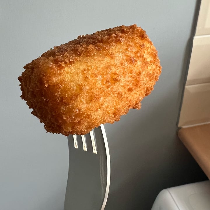 photo of Chef Select Potato croquetas shared by @alanago on  18 Jun 2022 - review