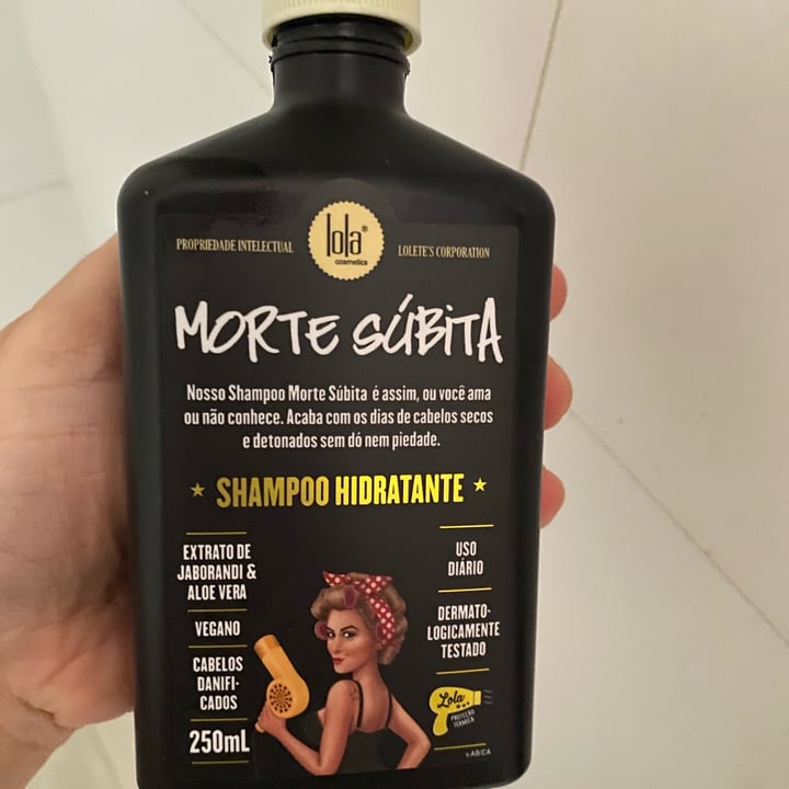 photo of Lola Cosmetics Shampoo Hidratante Morte Súbita shared by @carolbr on  28 Sep 2022 - review