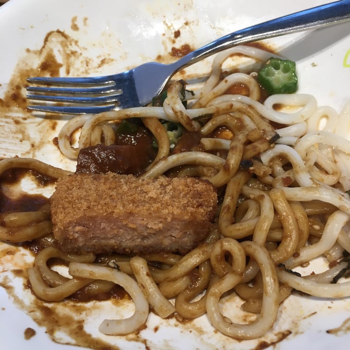 review photo of Green Common Landmark Alexandra Curry udon with pork chop shared by @grasseater on 27 Jun 2020 - review