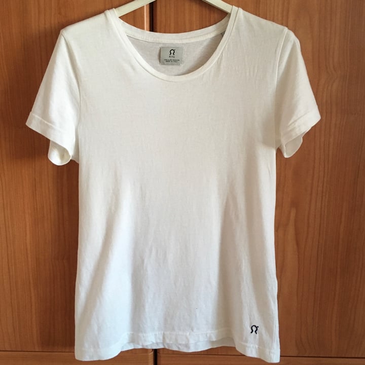 photo of Rifò T-shirt Donna Cotone Rigenerato Franca / Bianco Polare shared by @alexdesalvia on  09 Apr 2022 - review