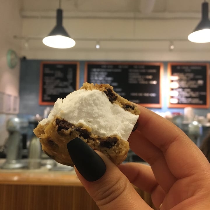 photo of Buckets Ice Cream Le Norm shared by @alxsha on  19 Feb 2020 - review