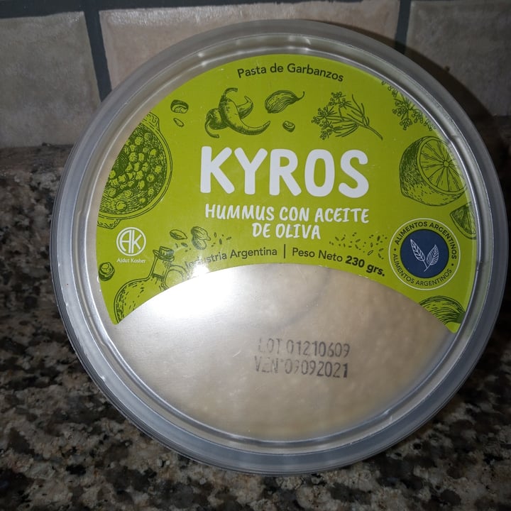photo of Kyros Hummus con Aceite de Oliva shared by @settleforadraw on  21 Jul 2021 - review